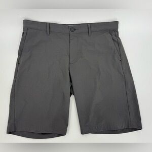Tommy Bahama Chip Shot Island Zone 10" Shorts Men 34 Grey Golf Performance NWOT